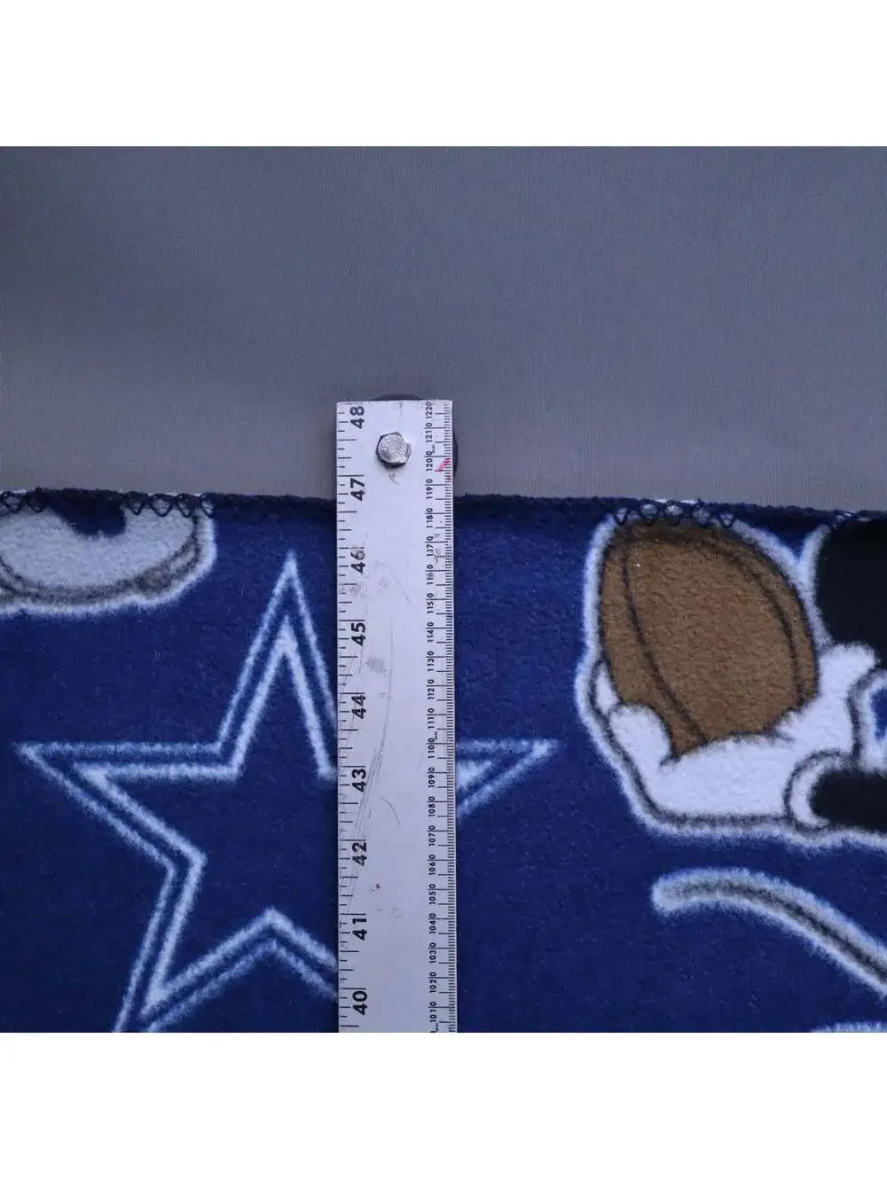 Vintage 2012 Disney Dallas Cowboys Mickey Mouse Fleece Throw Blanket 37x47 NFL